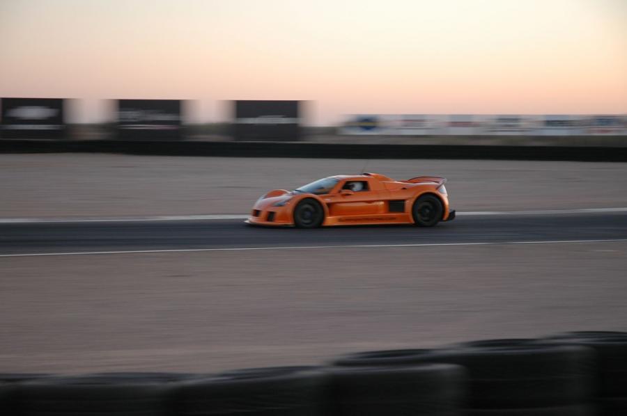  Gumpert Apollo 2010 года  (фото 5 из 53)
